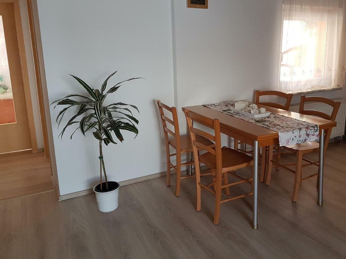 Ferienwohnung Hahn Neuzelle Eksteriør bilde